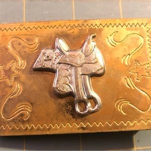 6393 Vintage Belt Buckle Brasstone Coated Copper Metal Silvertone Saddle Stars
